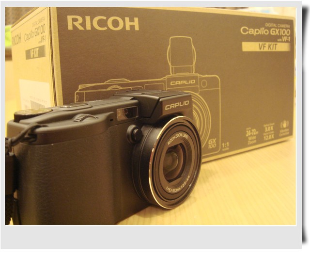 牡羊座的新玩具小黑【RICOH GX100】 牡羊座的新玩具小黑【RICOH GX100】