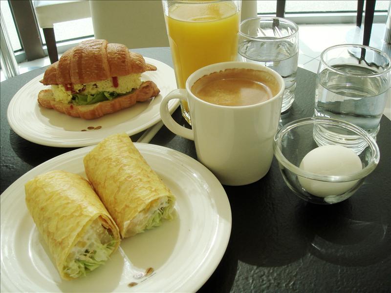 禮拜天是飛輪天 禮拜天是飛輪天