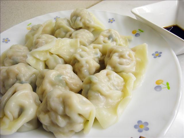 〔小露試吃〕牛老爹黑豬肉手工水餃
