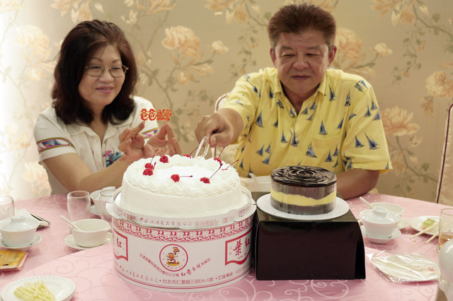 小露爹六十大壽龍都宴